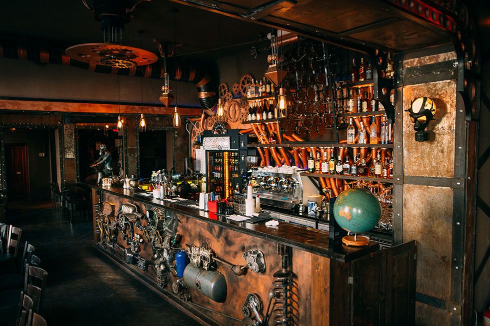 Enigma cafe. Pierwszy na świecie kinetyczny steampunk bar.